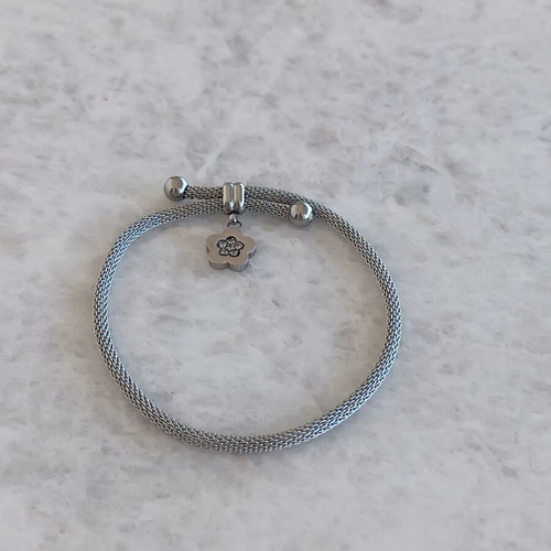 Adjustable stainless steel bracelet like new