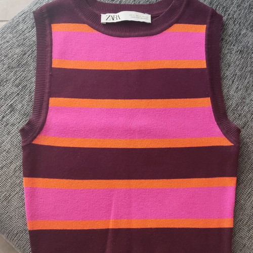 Zara sleeveless women's top like new, size S