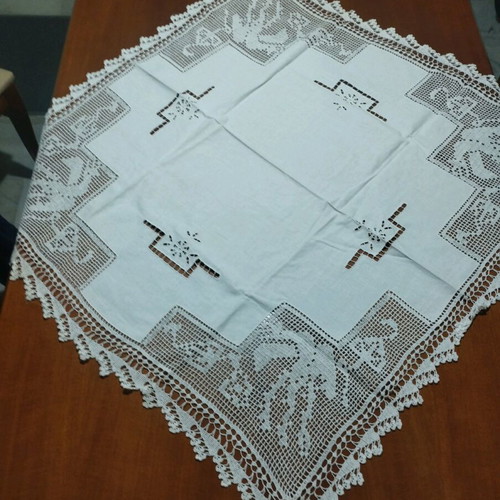 Handmade table square like new 95x95