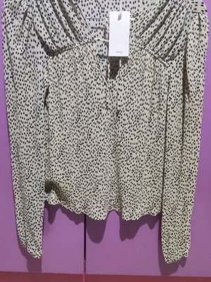 Mango Pomelo Tie Neck Spot Print Blouse καινούργια, εκρού με μαύρο πουά