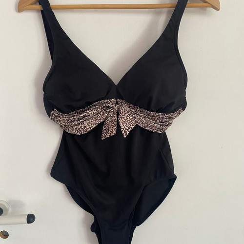 Ladies black one-piece swimsuit with animal print, size medium