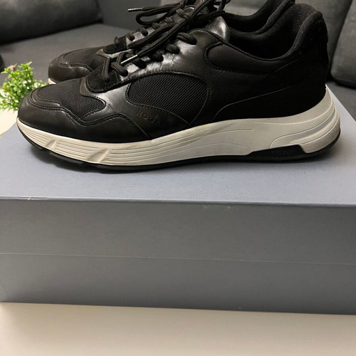 Hogan Hyperlight sneakers size 41.5 black and white