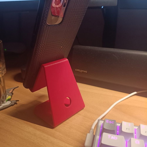 Mobile phone stand for desk with simultaneous charging, new