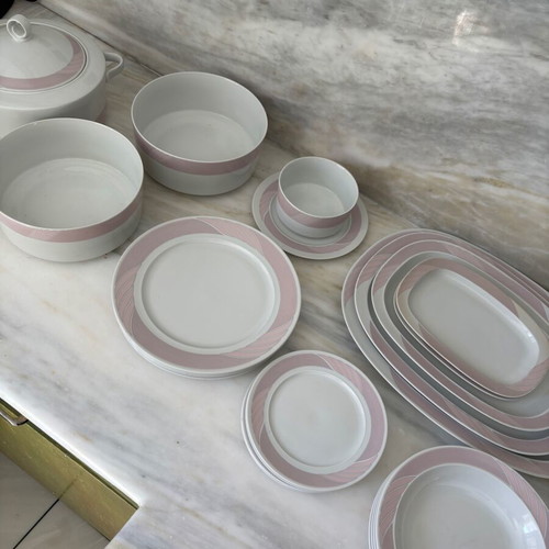 Ionia Ellas porcelain serving set 22 pieces like new