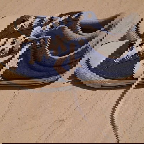 Converse νρ 37 αυθεντικά σε πολύ καλή κατάσταση