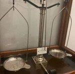 Ζυγαριά μεταχειρισμένη, παλιά, διαστάσεις 36x20,5x41,50