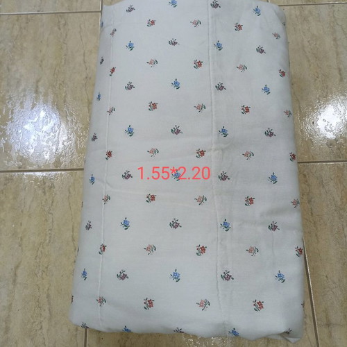 Quilt new 1.55x2.20 mixed cotton and synthetic fabric