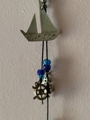 Hanging wall decoration used with ship, fish, steering wheel, blue beads