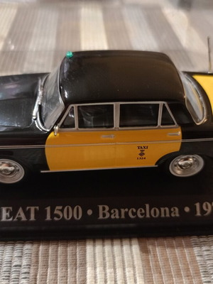 Deagostini Seat 1500 Taxi 1970 Barcelona like new