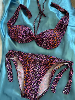 Shein bikini used, colorful purple, size M