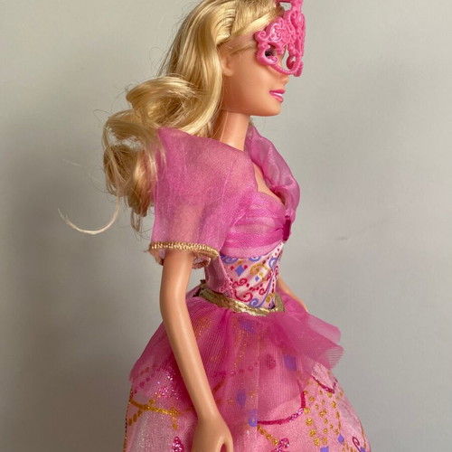 Mattel Barbie and the Three Musketeers Corinne doll 2009