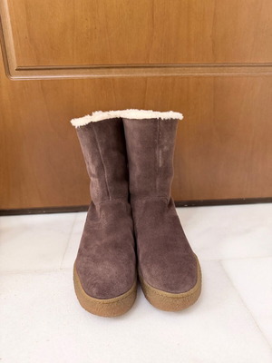 Camper Peu Terreno boots like new, brown nubuck women's
