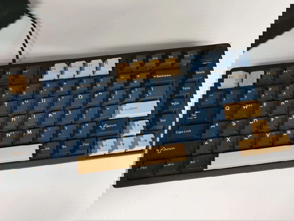 Leobog Hi75 Custom mechanical keyboard