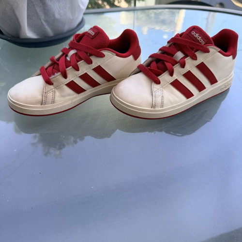 Adidas kids sneakers, white and red, size 32