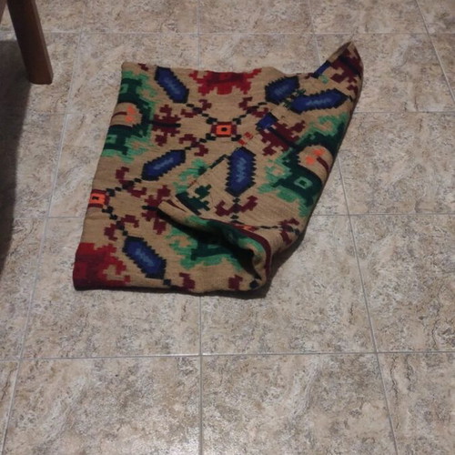 Woolen pillowcase on loom like new