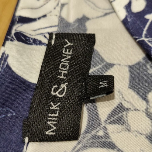 Milk & Honey blue set size M like new