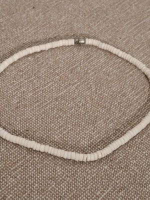 Necklace with white beads summer style like new, length 42 cm