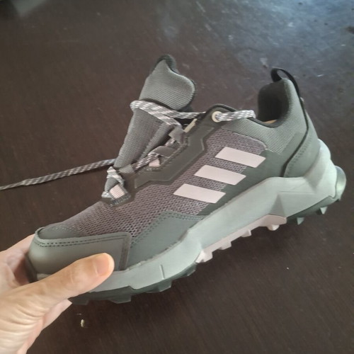 Adidas Terrex women's shoes like new, waterproof, mountain running