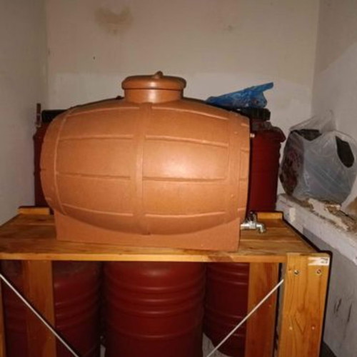 Wine barrel 30 liters used in excellent condition