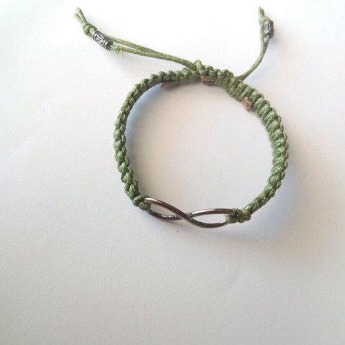 Macrame handmade bracelets new, boho & minimal colorful designs