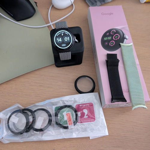 Google Pixel Watch 3 41mm LTE eSIM έκδοση σαν καινούργιο, ροζ