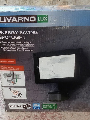 Προβολέας Livarno Lux ενεργειακής εξοικονόμησης με αισθητήρα κίνησης καινούργιος