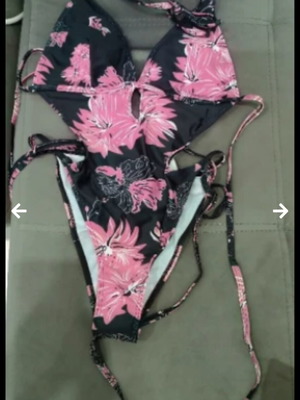 One-piece swimsuit cut out back size S new