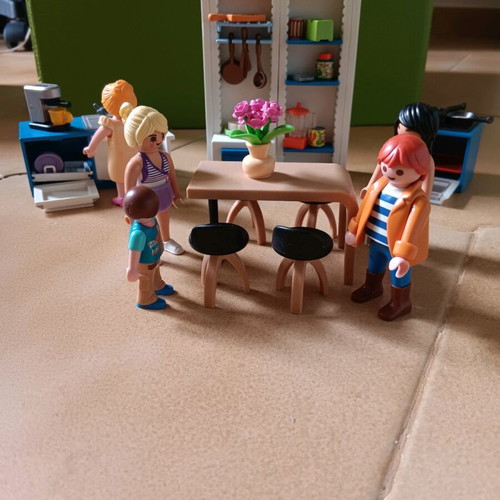 Playmobil kitchen like new