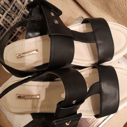 Gaudi platform sandals used, size 38, black and white