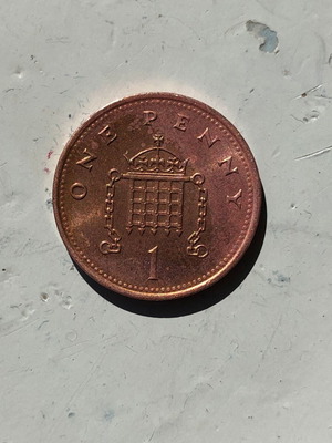 Great Britain One Penny 2001 Coin used