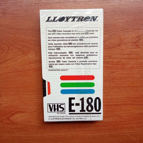 VHS video cassette LLOYTRON E 180 new, 3 hours recording