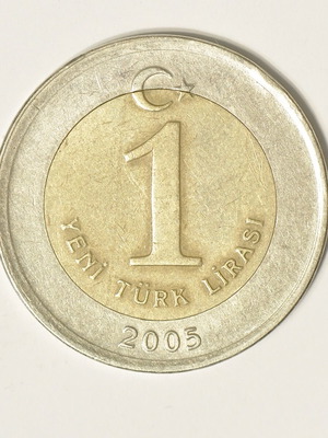 Turkey 1 New Lira 2005 coin used