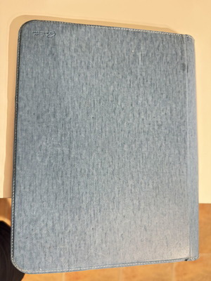 iPad tablet case like new