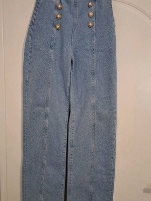 Zara Jeans Pants Size 34 Like New with Decorative Buttons Turquoise