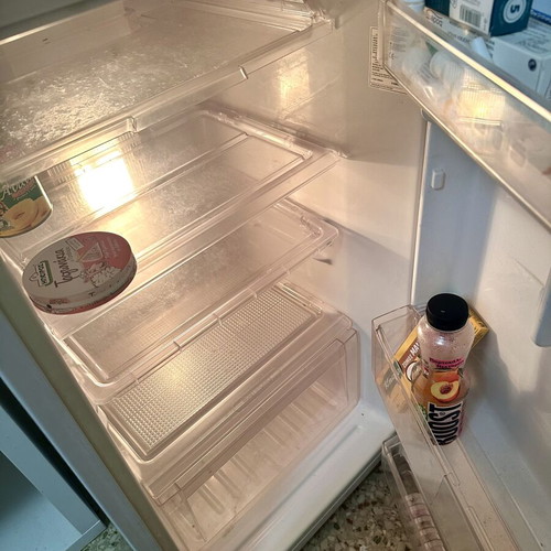 LG Non Frost double door refrigerator, 291L