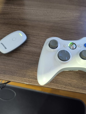 Xbox χειριστήριο σαν καινούργιο για PC