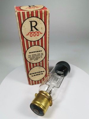 Radiant lamp bulb vintage collectible used with box