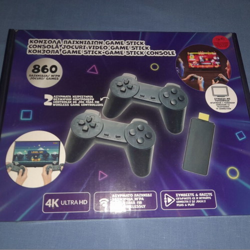 Game Stick gaming console new with 860 retro games and 2 wireless controllers