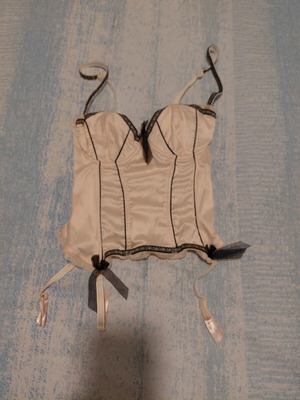 Prelude satin lingerie size 75C like new, light pink
