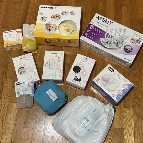 Breastfeeding set like new with pump, bra, and bottle dryer rack