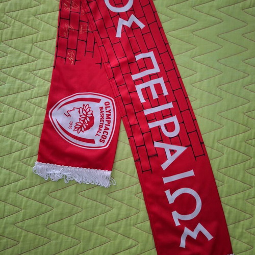 Olympiacos Anniversary Scarf 100 Years, like new, signed