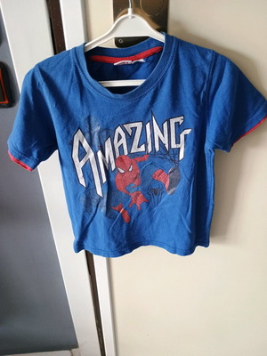 Spider-man 2 T-shirt used for 6 years old, blue