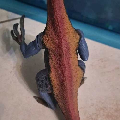 Therizinosaurus Schleich dinosaur figure used