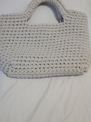 Handmade knitted handbag beige, made to order
