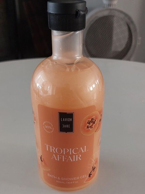 Lavish Care Tropical Affair Bath & Shower Gel 500ml new