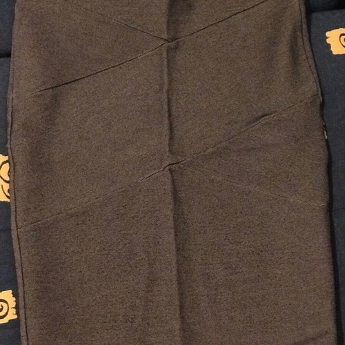High-waist fitted skirt used, size M, knee length