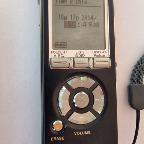 Olympus Digital Voice Recorder like new