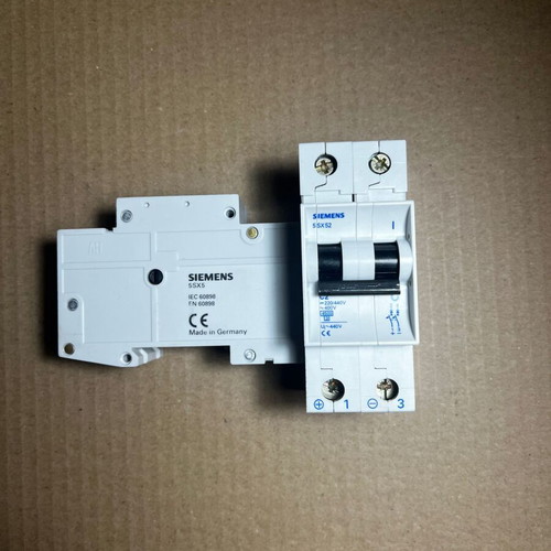 Siemens 5SX52 C2 2-pole panel circuit breakers new, set of 2