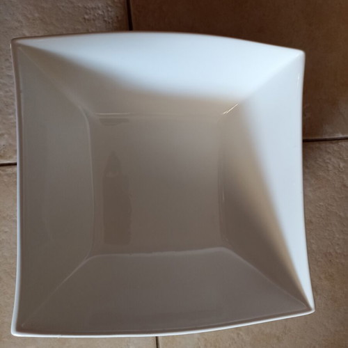 Porcelain serving dish large, like new, 25x25x11cm