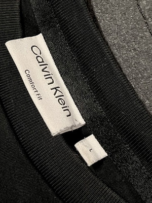 Calvin Klein men's T-shirt, black, size L